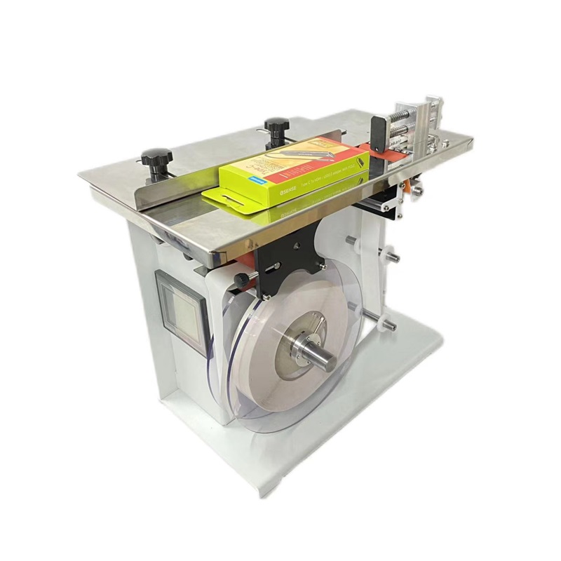 Wat is een semi-automatische hoeksealer?